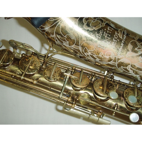 Martin The Martin Tenor Saxophone 1945 Serial #153410